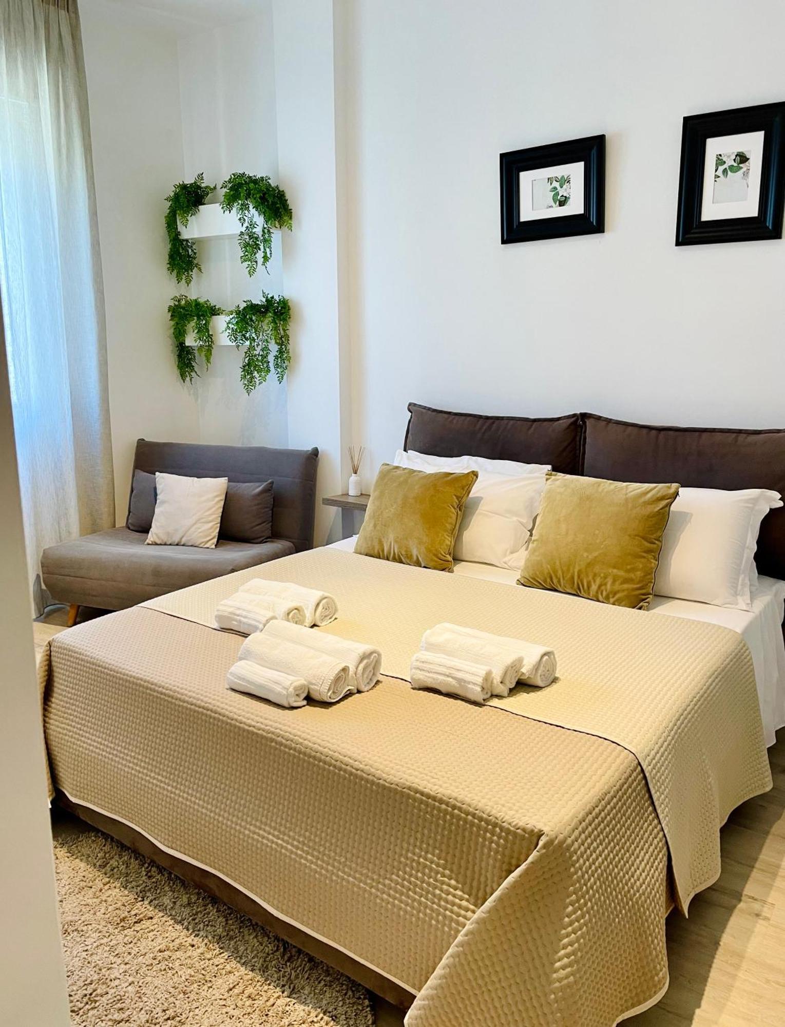 Viatorem Suites Torre dell'Orso Eksteriør billede